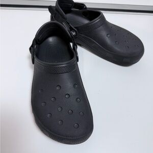 CROCS Black Slip-Resistant Footwear